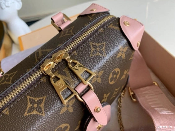 LOUIS MALLE PETITE SOUPLE VUITTON 1230